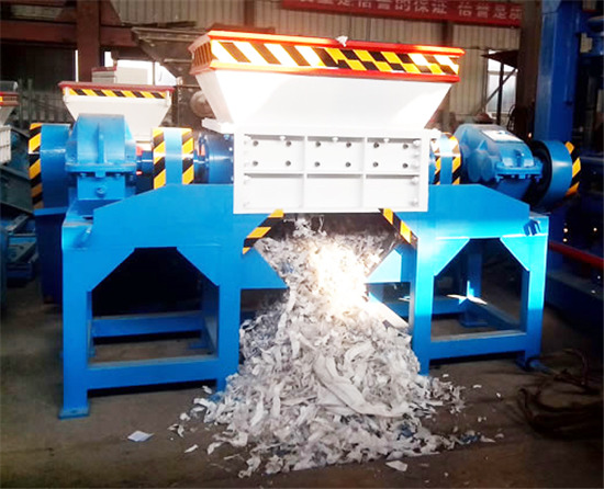 Metal shredder shredding effect